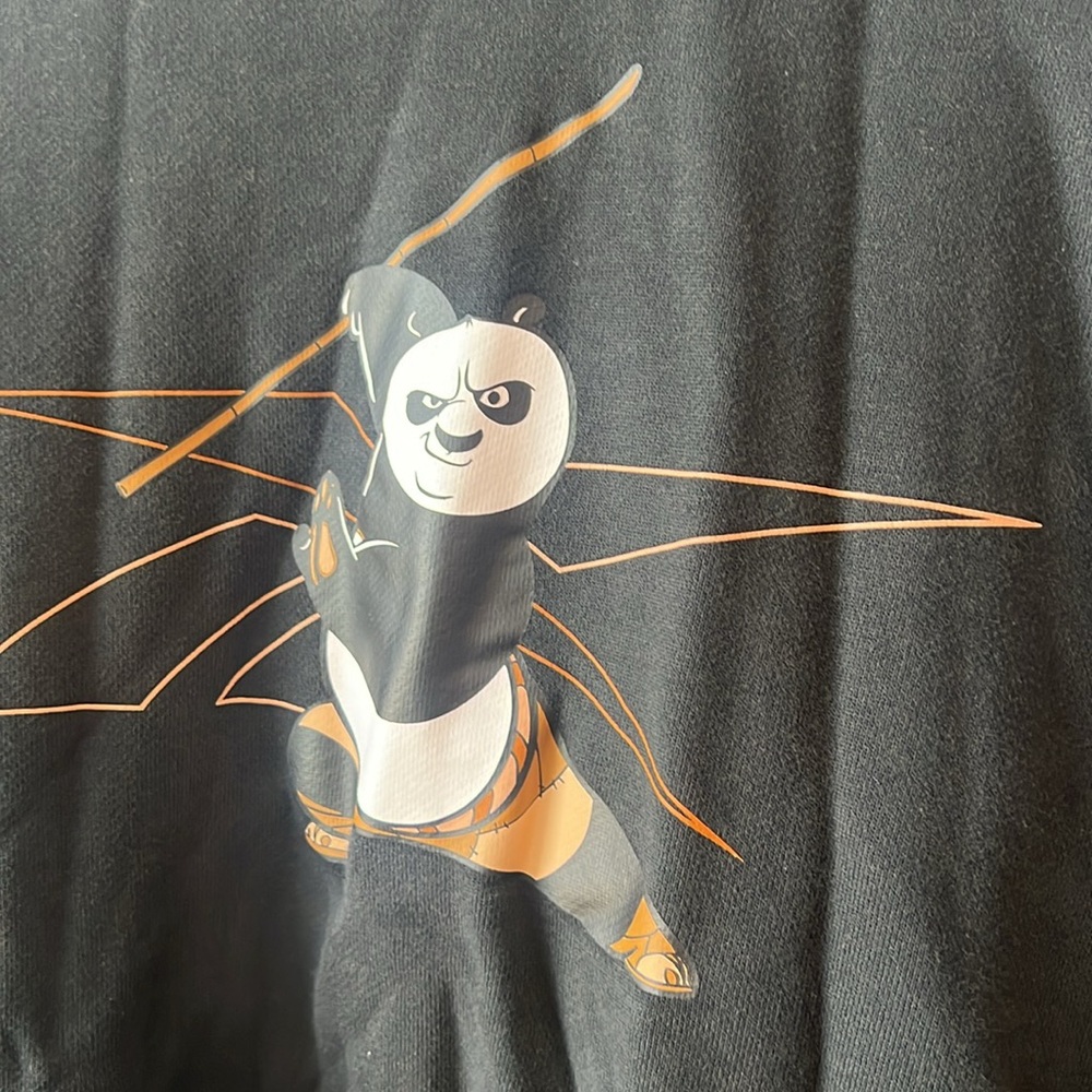 Mens Kung Fu Panda Crewneck - S - Picture 3 of 7